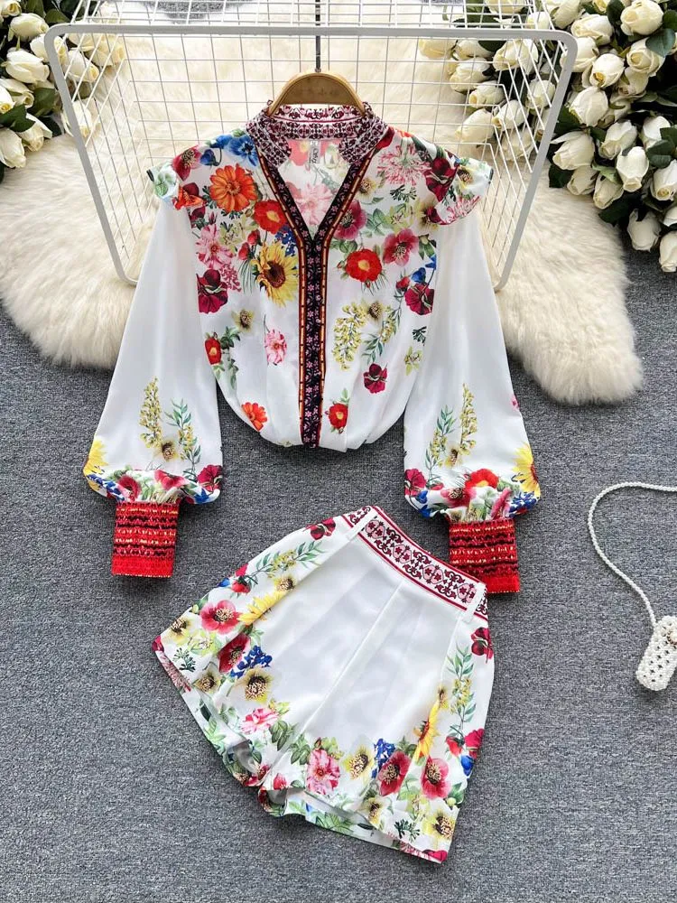 deanwangkt Women Shorts Sets Runway V-Neck Lantern Sleeve Floral Print Blouse Shirts and Belt Pockets Short Pants 2 Pieces Outfits S2169