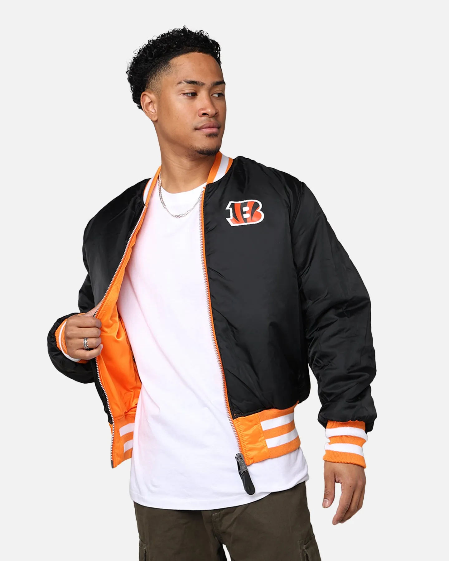 New Era X Alpha Series X NFL Cincinnati Bengals MA-1 Bomber Jacket Orange/Black