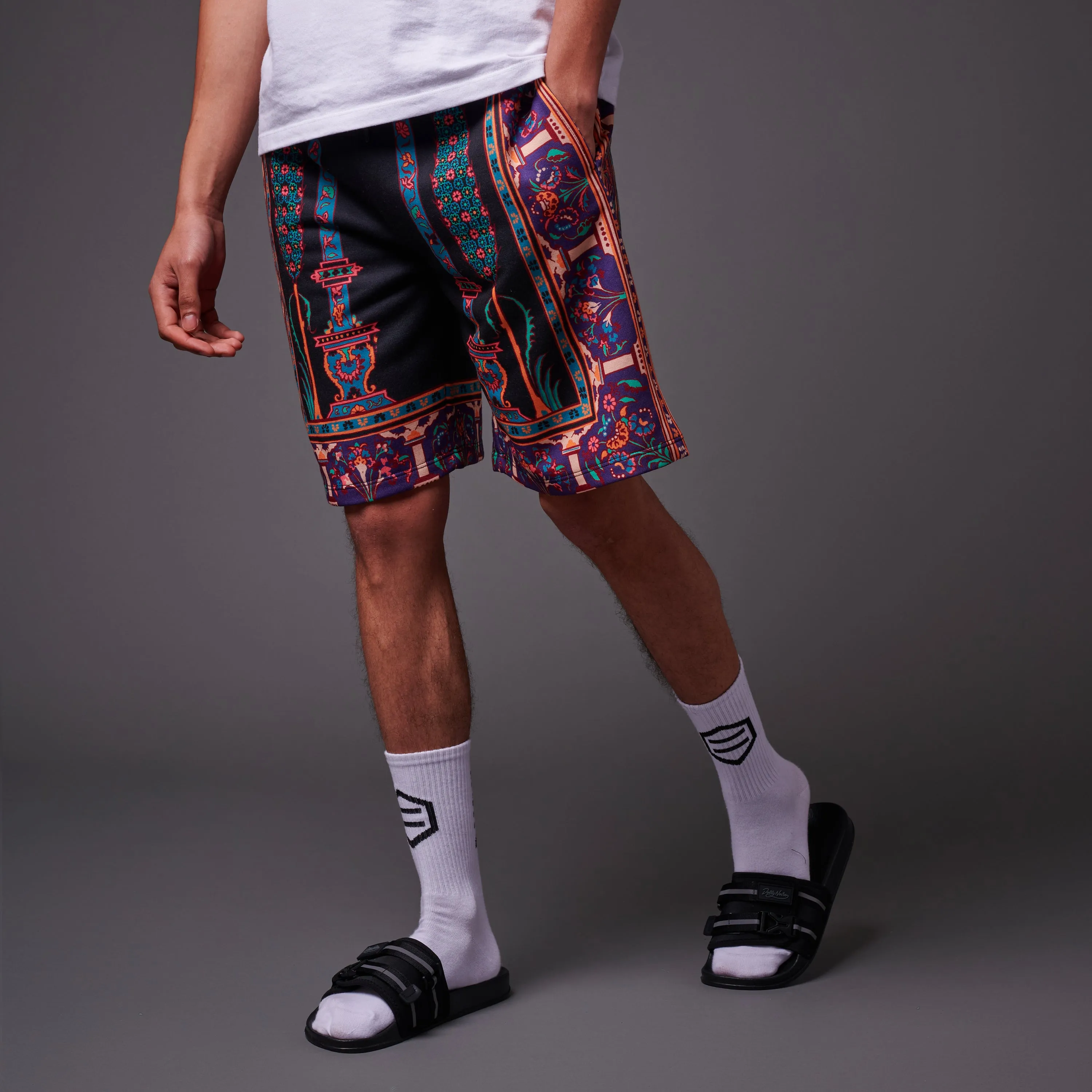 Persian Rug Sweatshorts Black