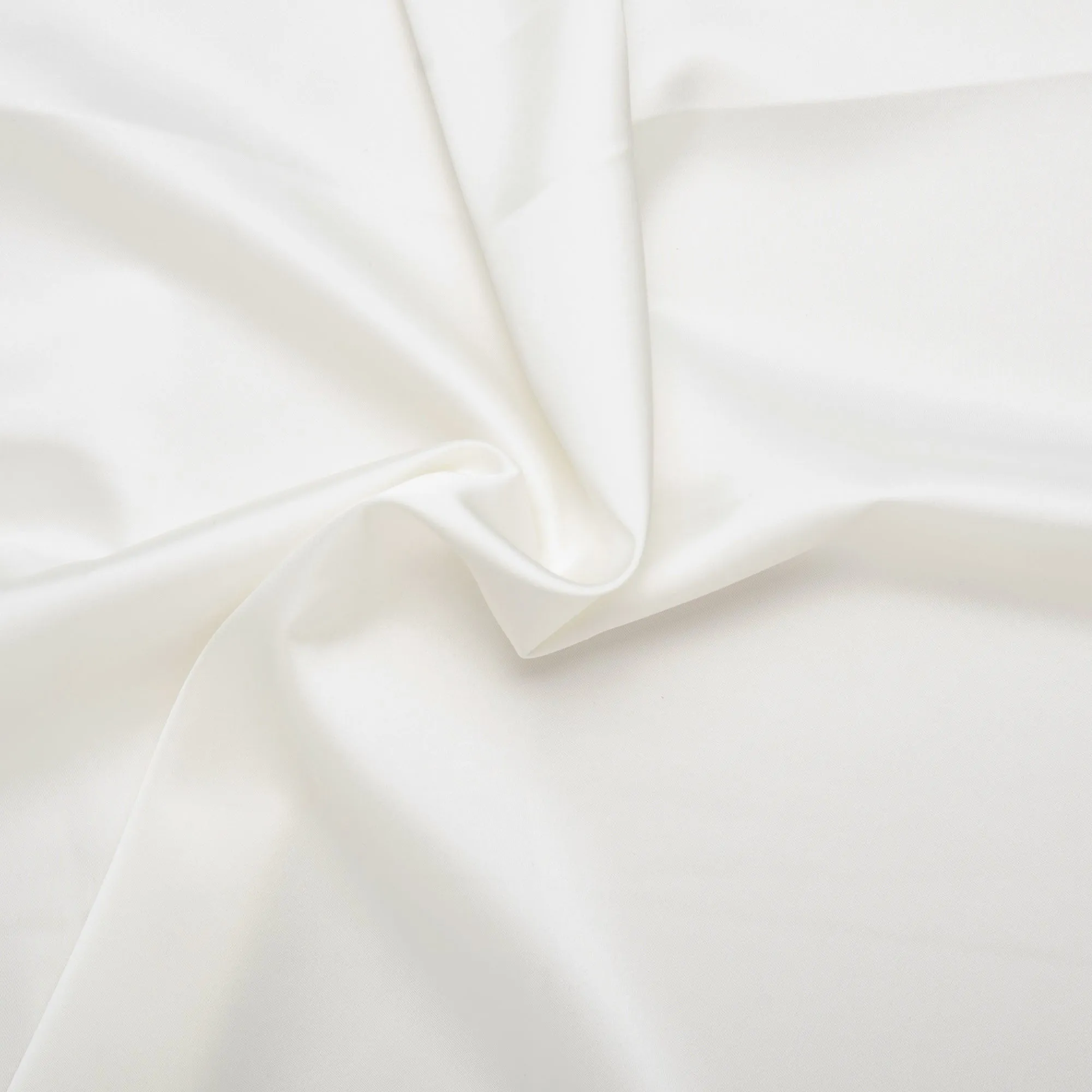 YUKA Stretch Satin - Ivory